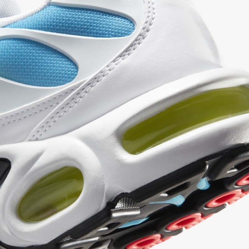 Air max discount plus worldwide pack